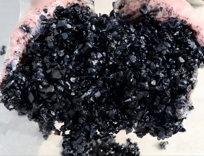 围场沥青冷补料（沥青砂）的优势特点与施工流程解析